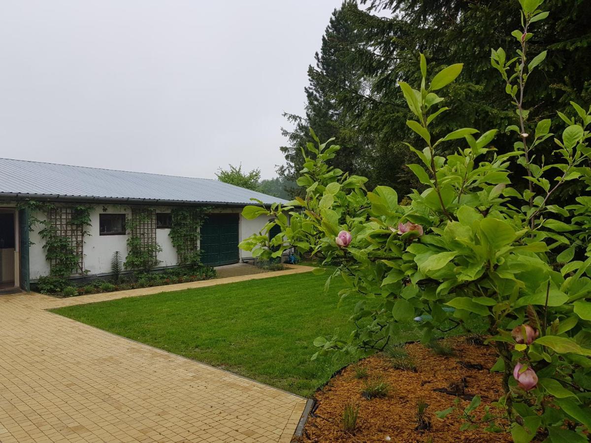 Villa Kosiedlisko Kraśnik Exterior foto